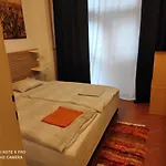 Apartment Coronation *